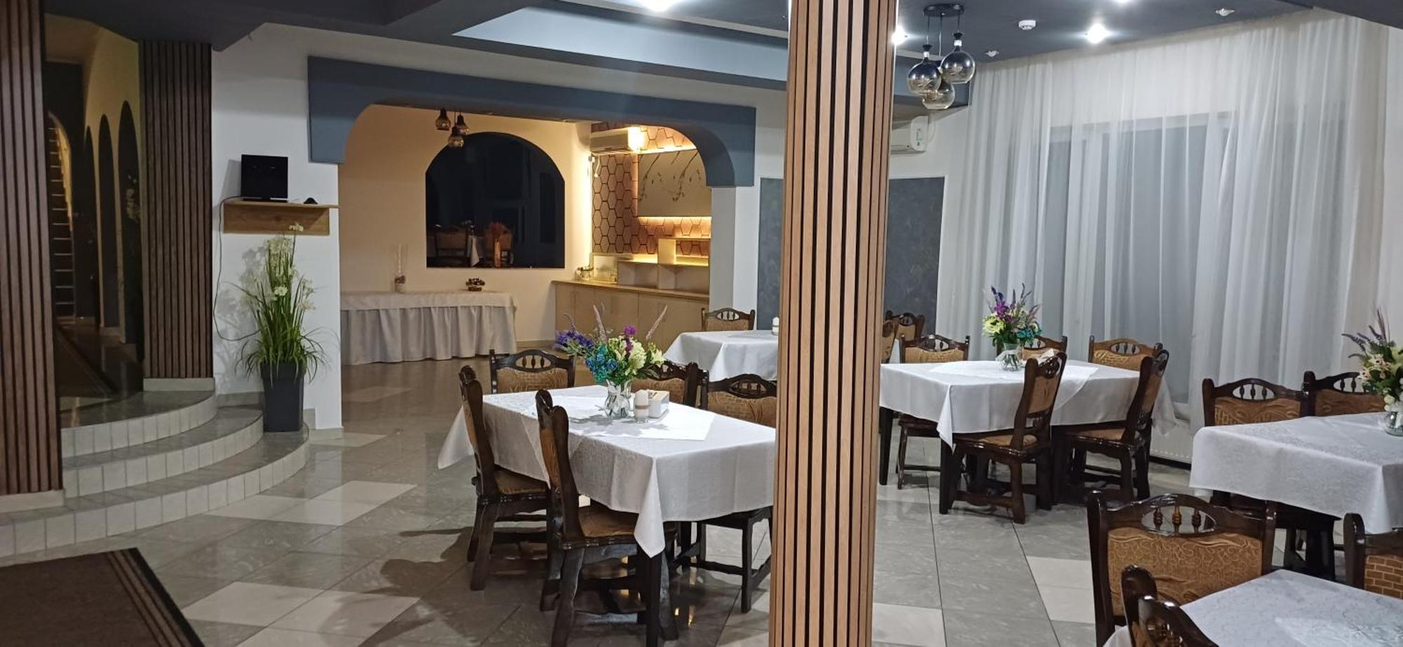 Hotel Perla ساتو ماري المظهر الخارجي الصورة